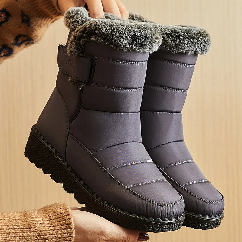 Waterproof Snow Boots With Fur