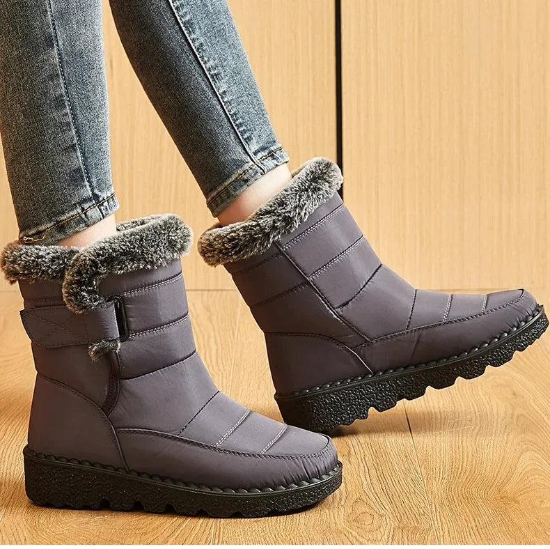Waterproof Snow Boots With Fur