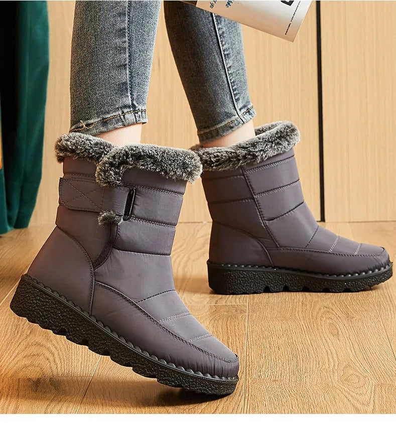 Waterproof Snow Boots With Fur