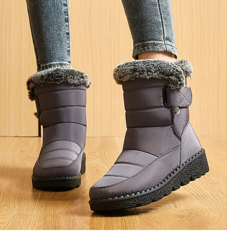 Waterproof Snow Boots With Fur